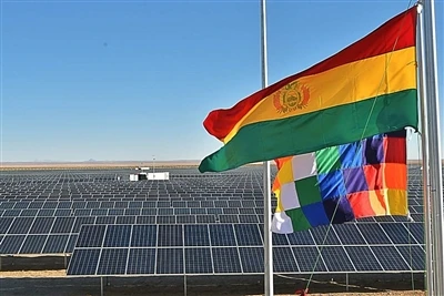 Deputi Menteri Energi Bolivia Memuji Kemajuan Terbarukan Tiongkok, Mata Kerja...