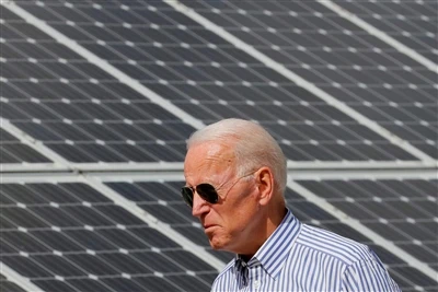 Pengadilan AS Putuskan Penangguhan Tarif Tenaga Surya Biden Ilegal, Membuka J...